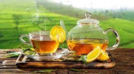 чай с лимоном чайник