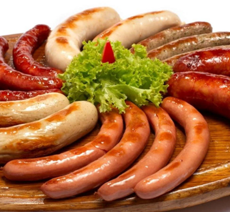 Колбаски в ассортименте 