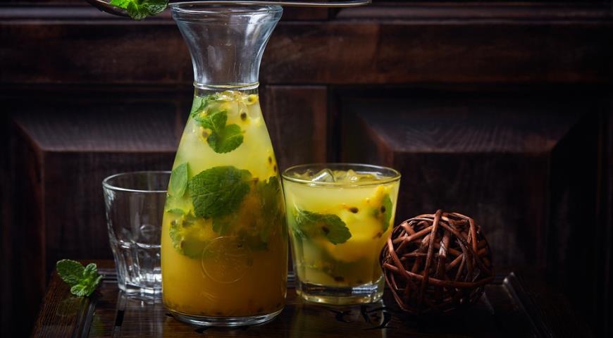 «Лимонад манго- маракуйа  графин 1 L»