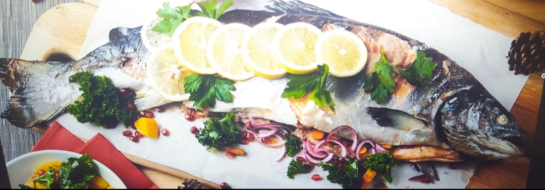 Семга запеченная целиком на 6-7 человек