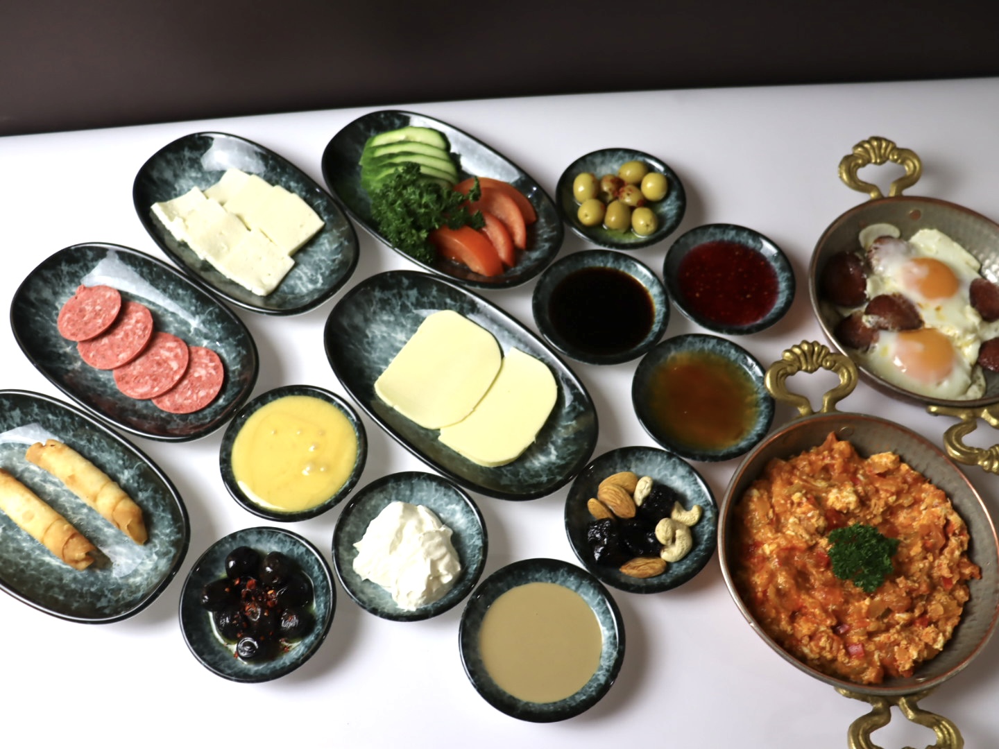 Турецкий завтрак на 2 персоны новый