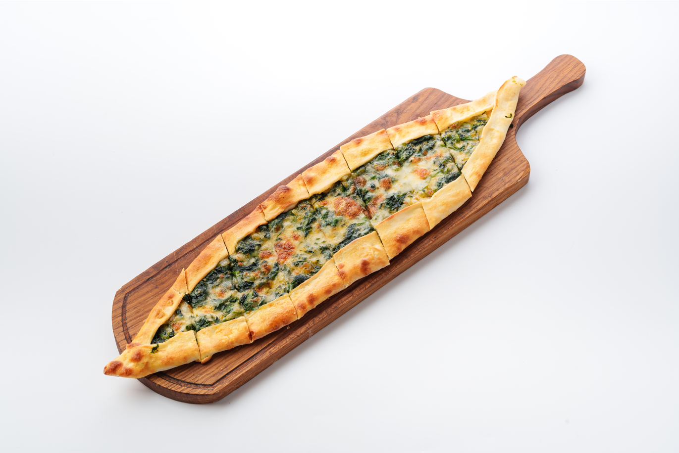 Пиде со шпинатом и сыром 